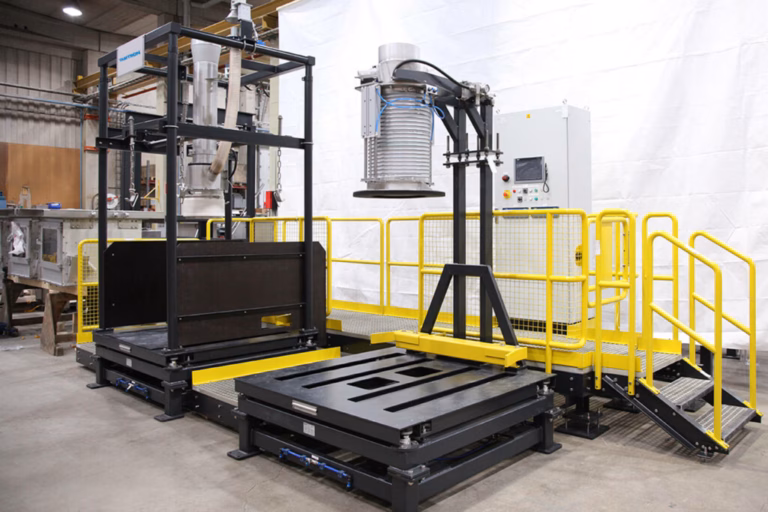 Big bag and container filling stations side by side in an industrial environment