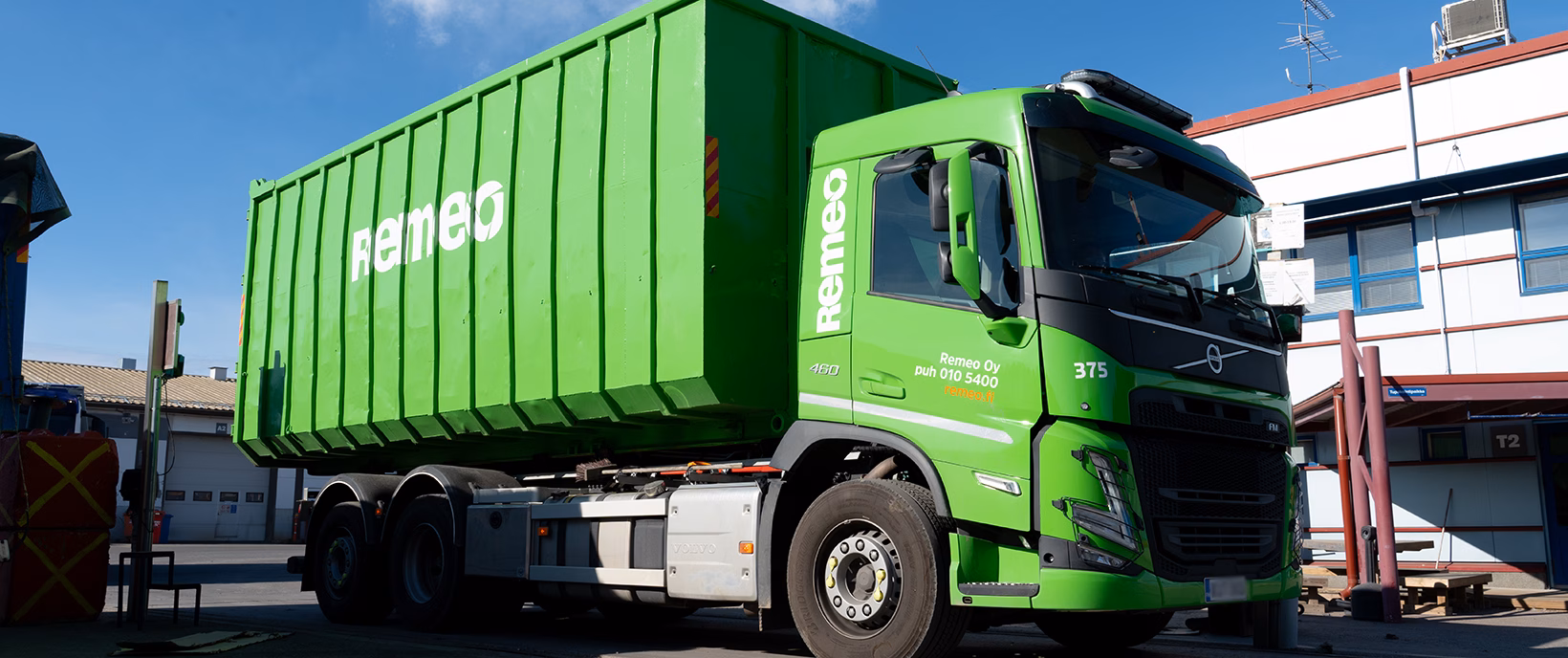 Remeo truck